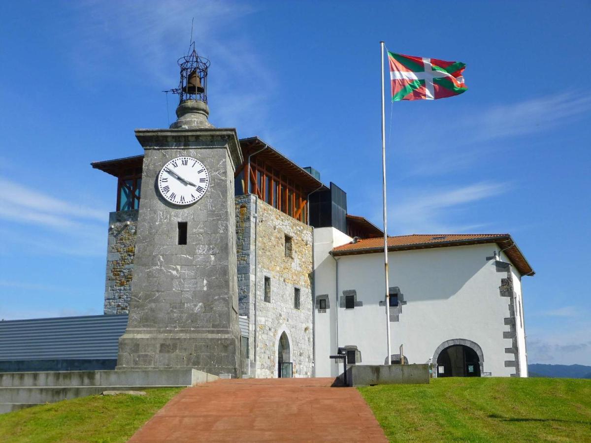 شقة Piso Turistico Mundaka Con Opcion A Garaje المظهر الخارجي الصورة