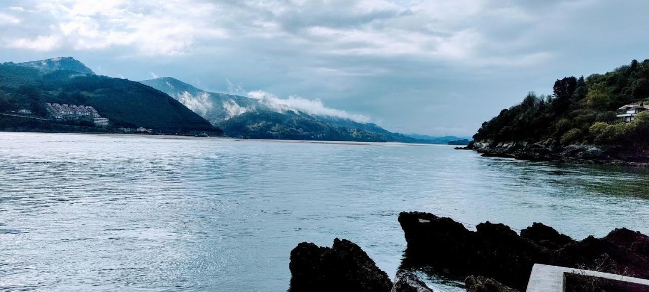 شقة Piso Turistico Mundaka Con Opcion A Garaje المظهر الخارجي الصورة